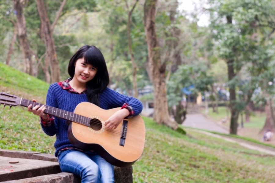 Liên hệ Gia sư Guitar tại nhà